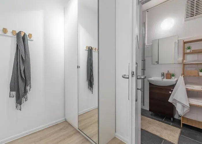 Sauber Und Modern, Netflix, Wifi, Flair, Kueche Apartament *