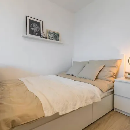 Sauber Und Modern, Netflix, Wifi, Flair, Kueche Lägenhet